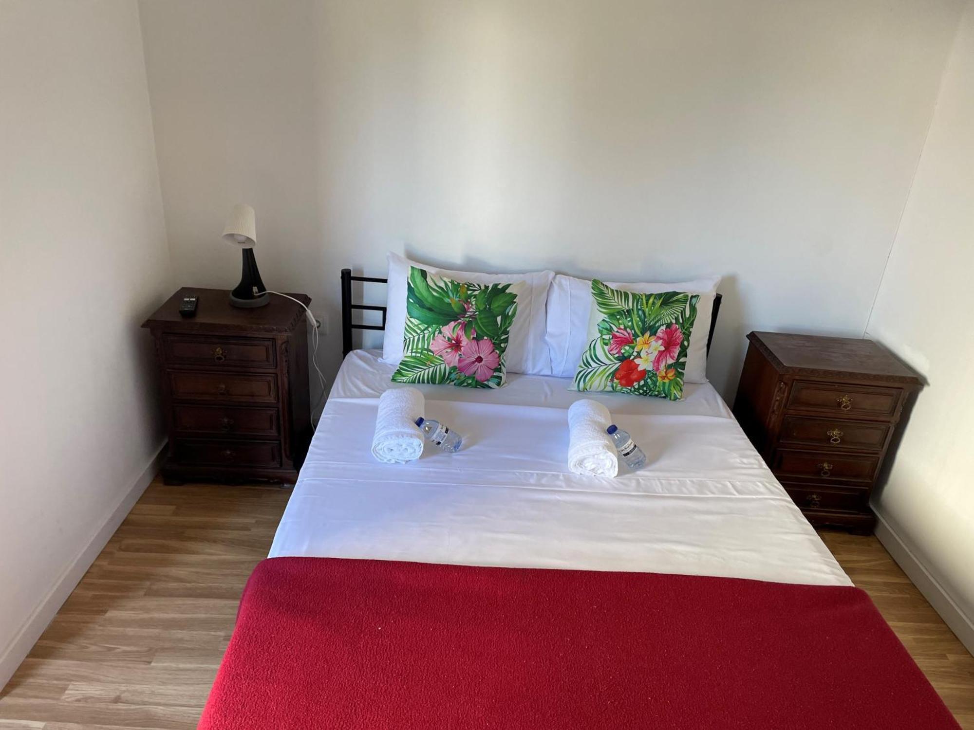 Imaculada Home Royal - Cobramos Estacionamento - Precisa Reservar Брага Екстер'єр фото
